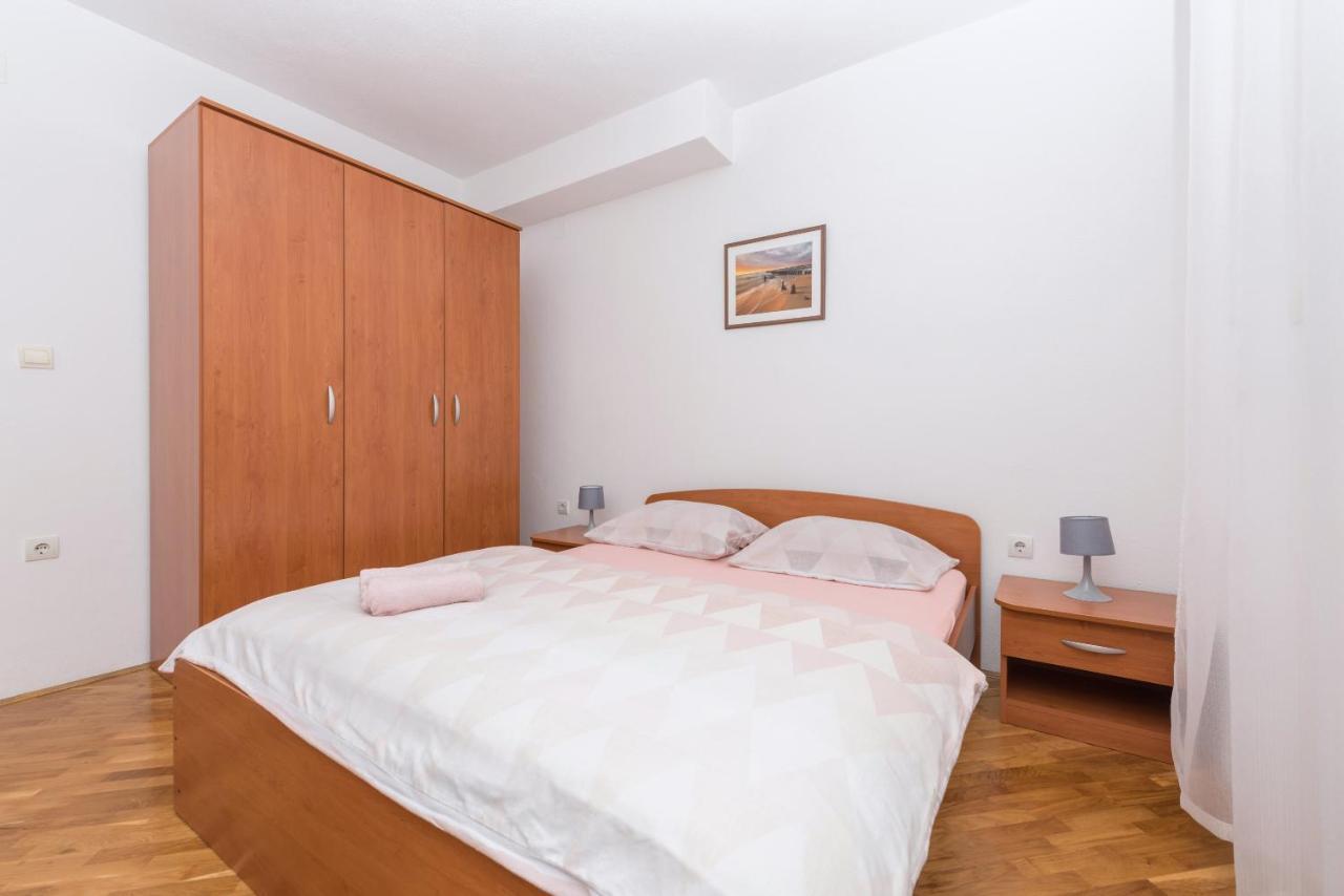 Skiljini Dvori - Apartman Makarska Exterior foto