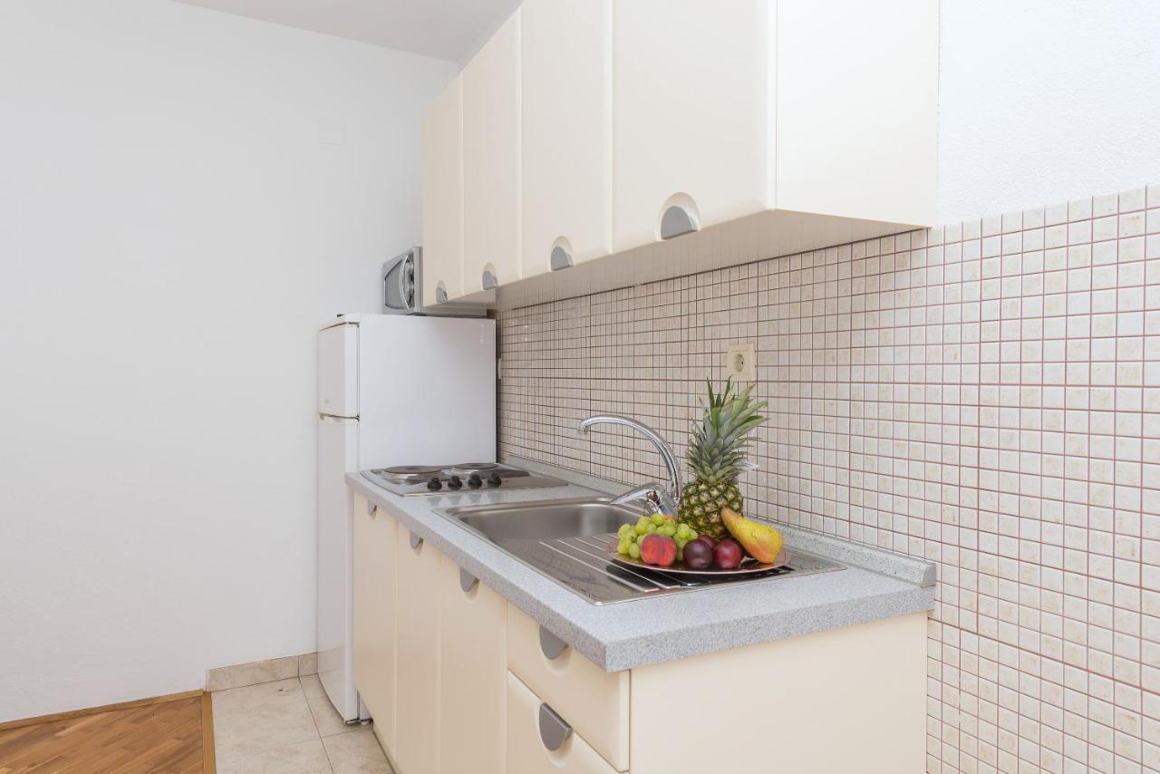 Skiljini Dvori - Apartman Makarska Exterior foto